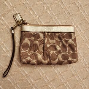 Coach Wrist purse